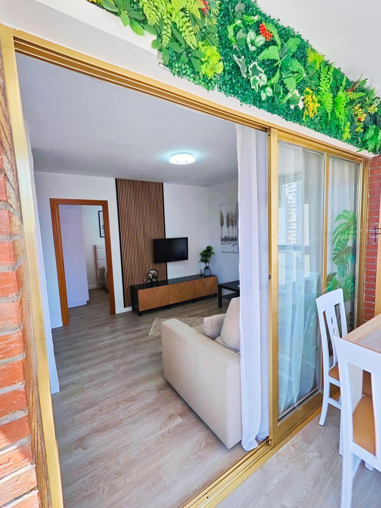 Acuarium Lux Apartment Бенидорм Екстериор снимка