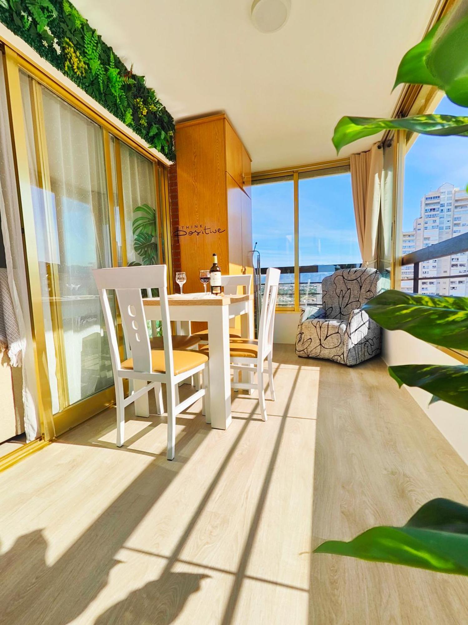 Acuarium Lux Apartment Бенидорм Екстериор снимка