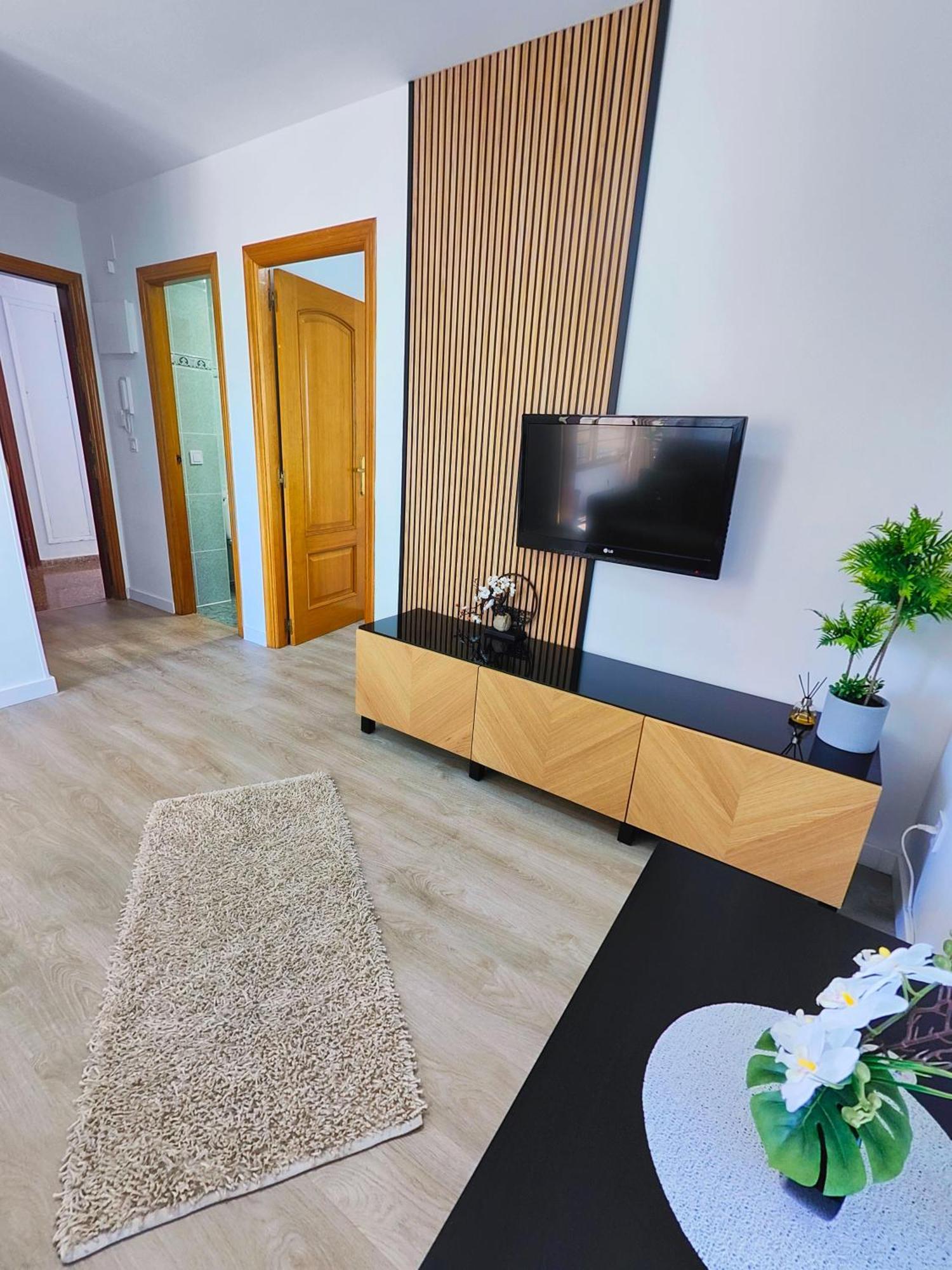 Acuarium Lux Apartment Бенидорм Стая снимка