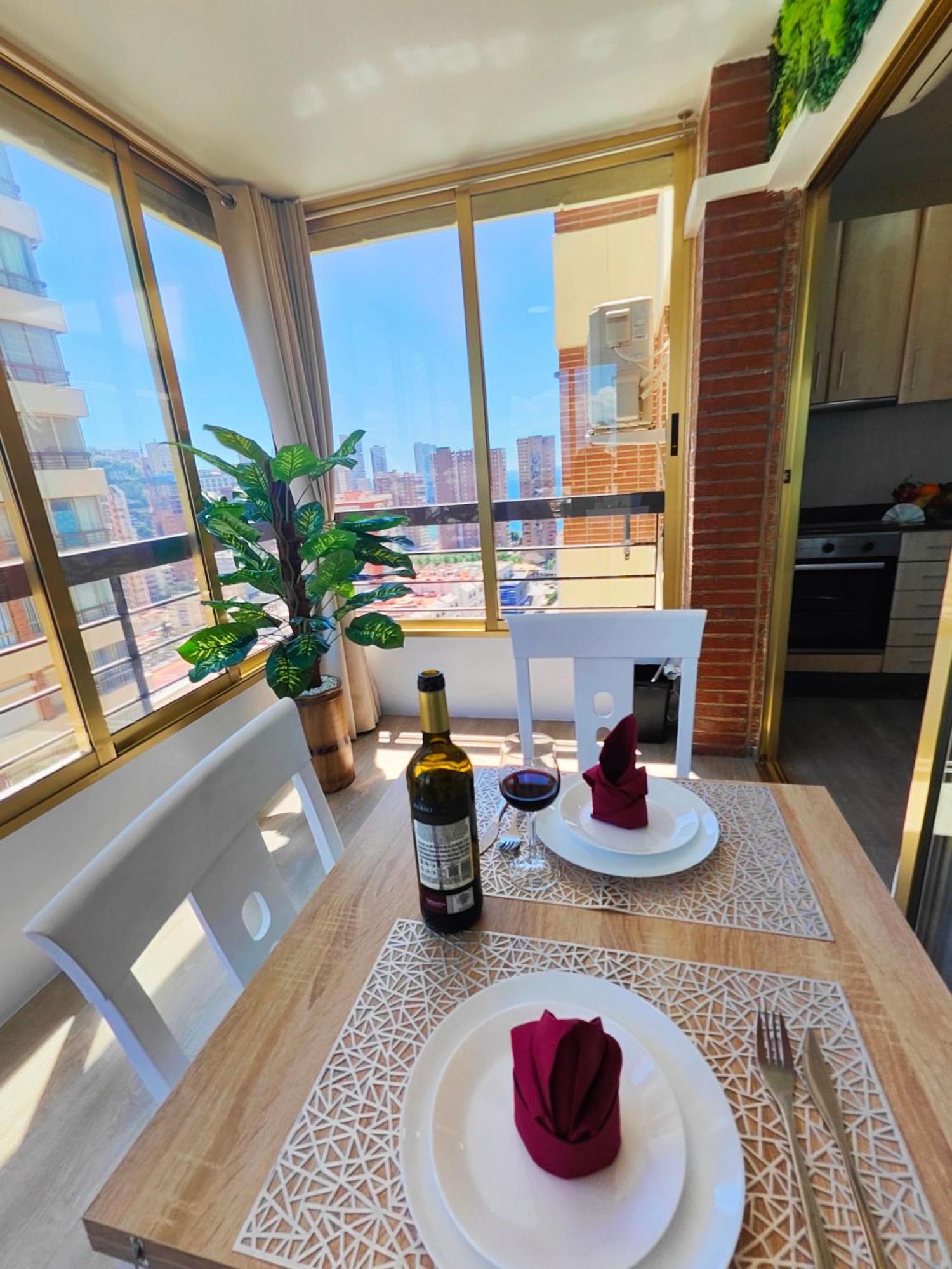 Acuarium Lux Apartment Бенидорм Екстериор снимка